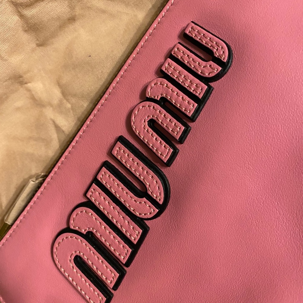 MiuMiu leather clutch - Picture 4 of 6